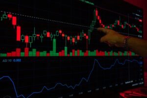 Steel Sector Volatility: Assessing the Impact of Stalled U.S.-Canada Trade Negotiations