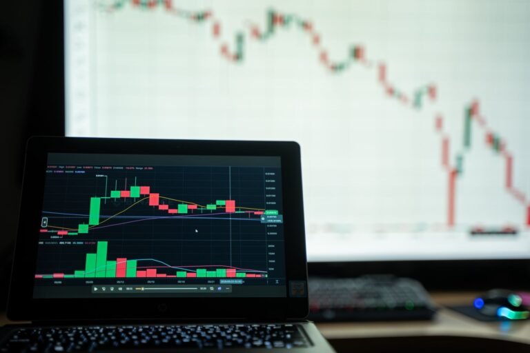 Macro Outlook: Bank Earnings and Inflation Data Set the Stage for Markets
